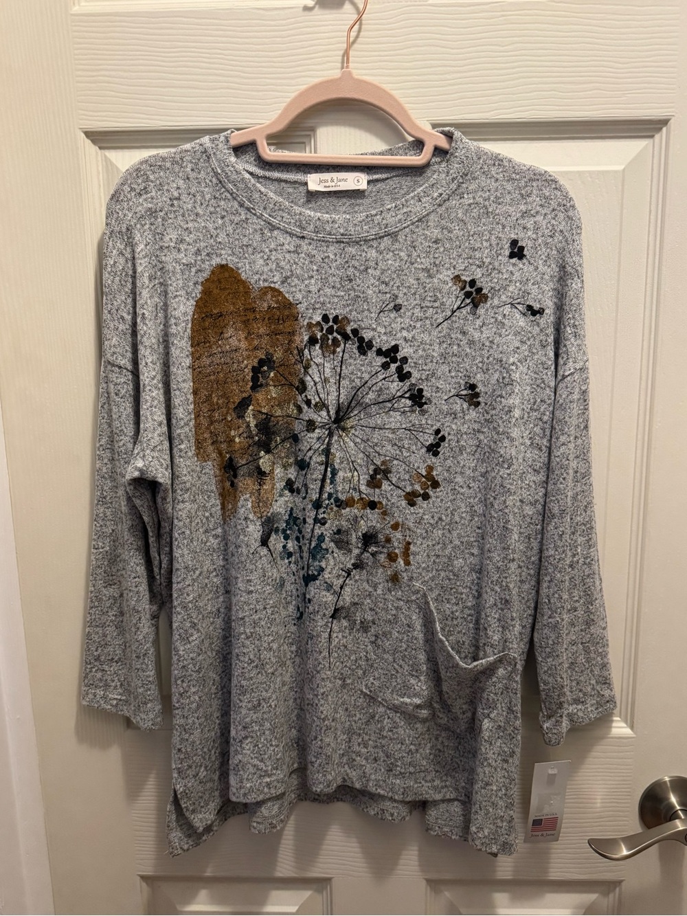 Jess & Jane Soft Knit Tunic Top